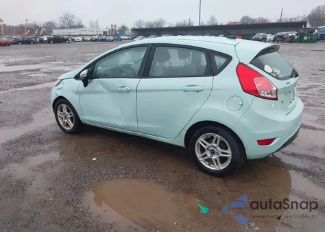 2017 Ford Fiesta Se z USA, uszkodzony, nr VIN 3FADP4EJ3HM103661
